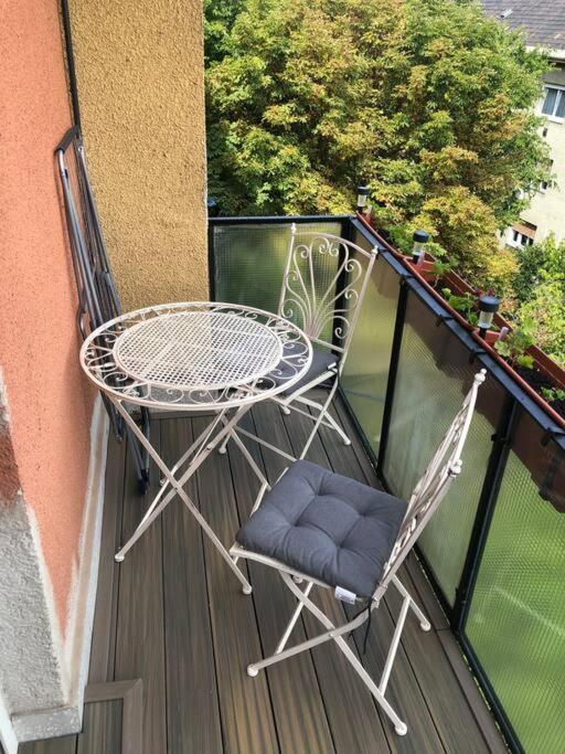 Awesome, 15 Mins To Center Home Budapest Exterior foto